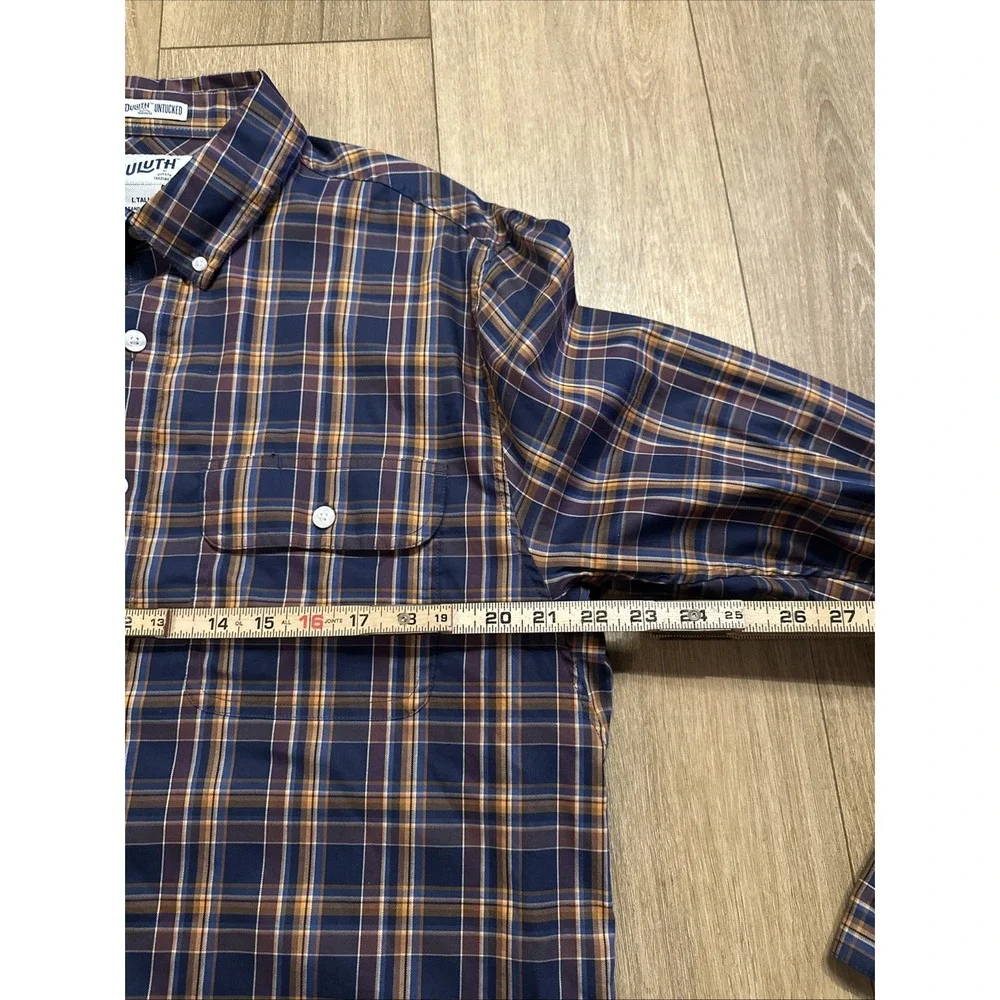 Duluth Untucked Performance Men's L Multicolor Plaid Standard‎ Fit Shirt Pockets